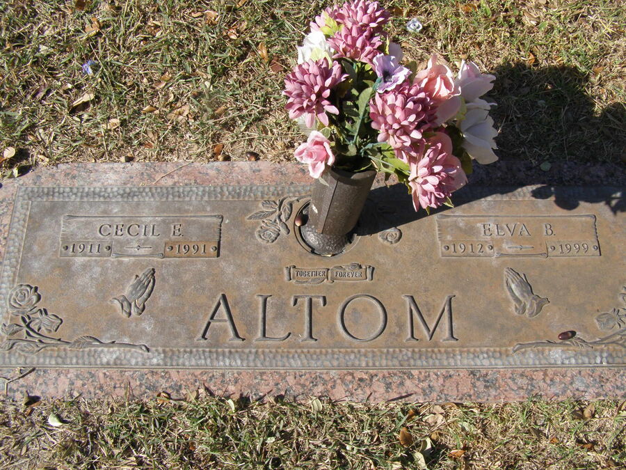 Cecil and Elva Altom headstone