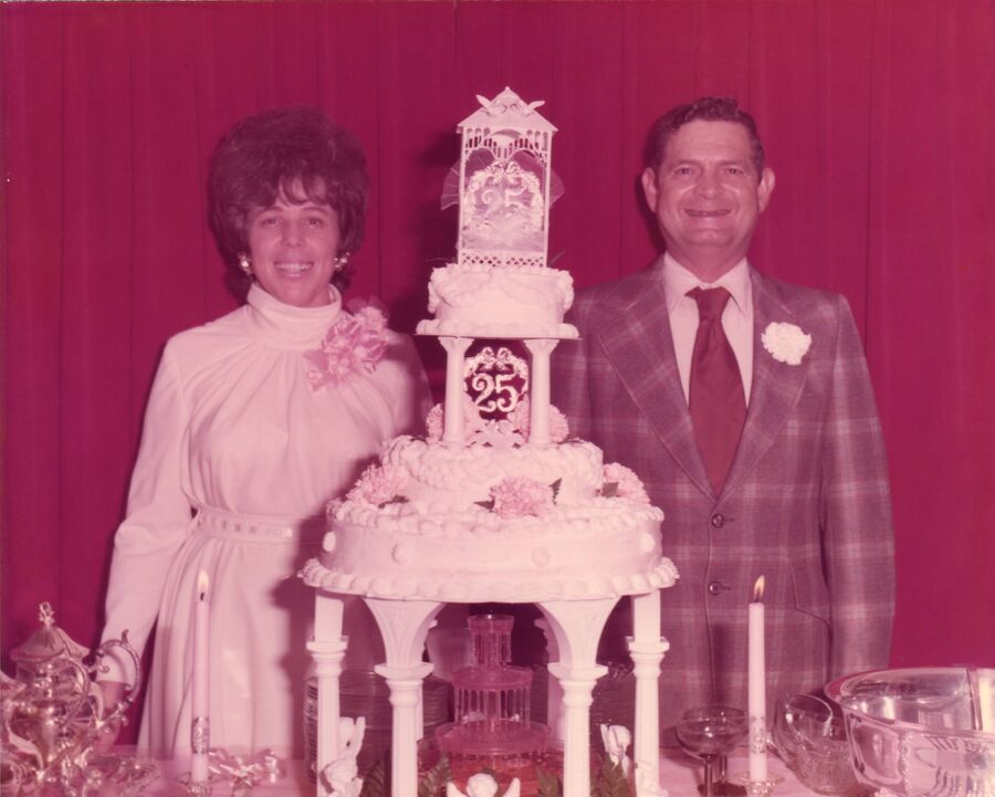 Velpo and Dorothy Blankenship - 25th Anniversary · 1975
