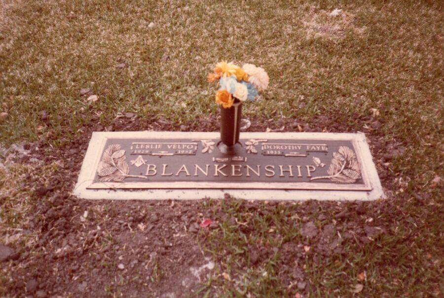 Velpo and Dorothy Blankenship headstone